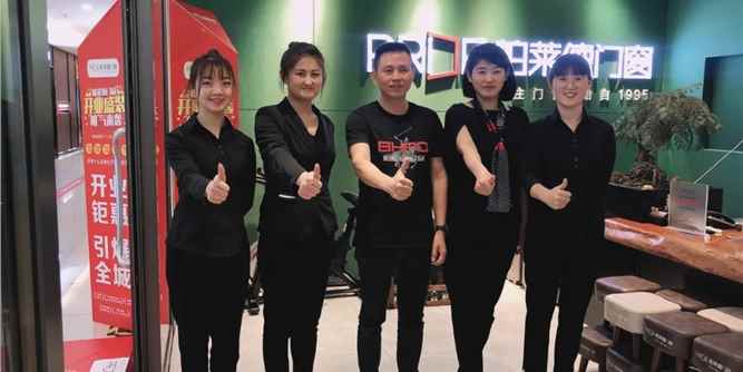帕莱德门窗：总裁探店，和你跨越1/4世纪！