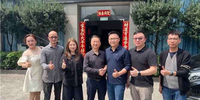 天湘板业与东威利达成战略合作