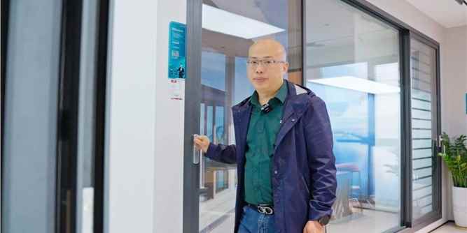 致敬·每一个出色的你|深圳南山正金门窗旗舰店