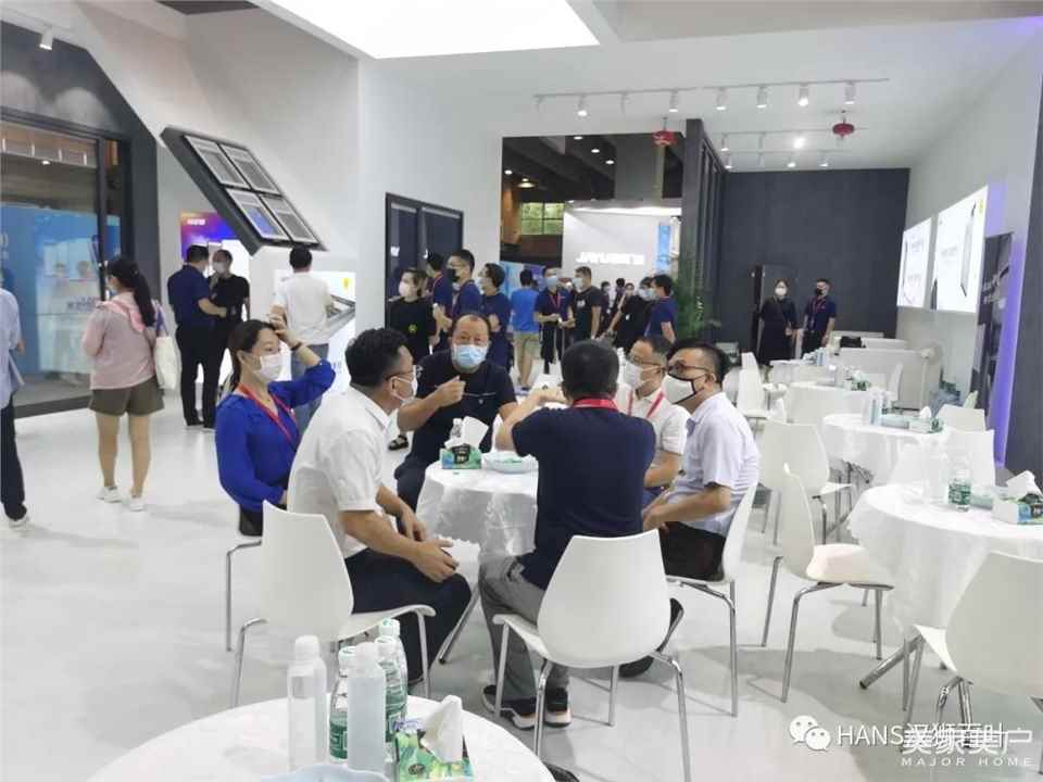 HANS汉狮：相约2021广州建博展，与光来一场私享约会